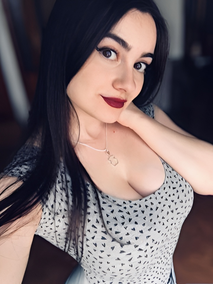 Инга привлекальеная девушка из Воронежа цена от 3000 руб