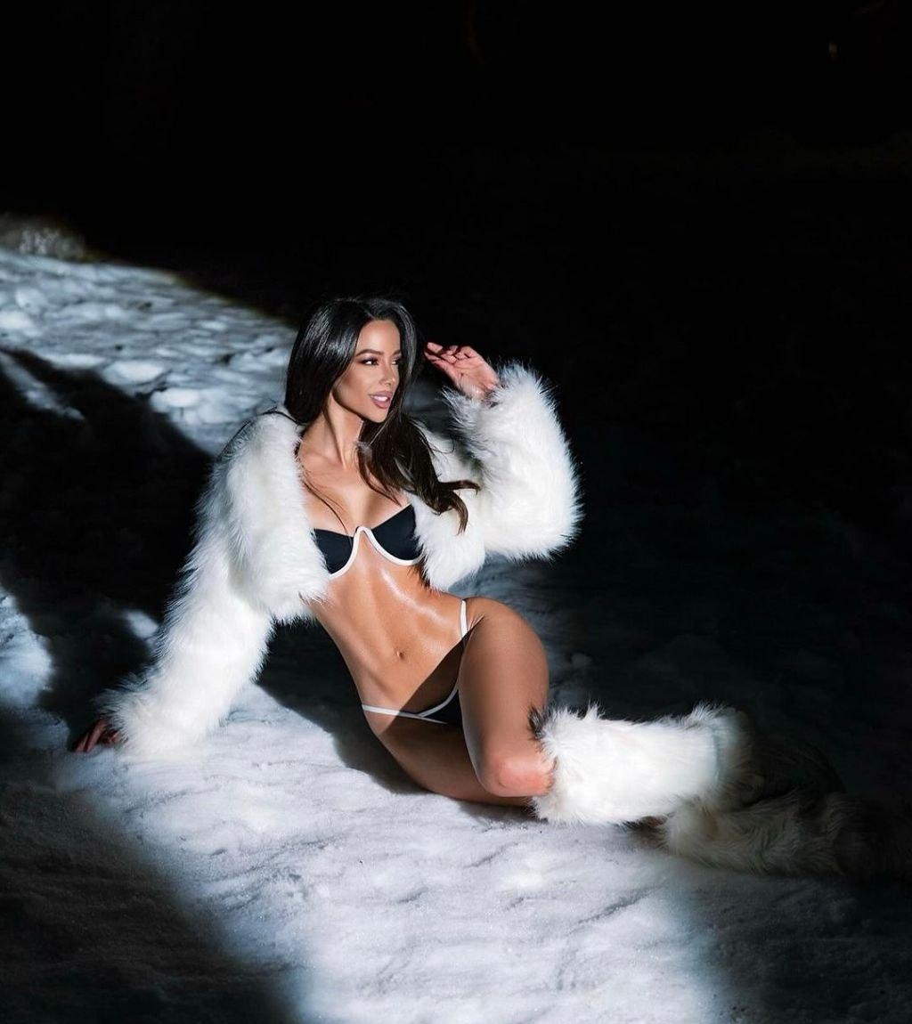 Марианна привлекальеная девушка из Воронежа цена от 7000 руб