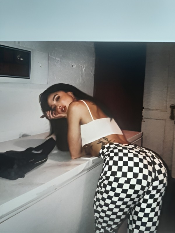 Снежана привлекательная девушка из Воронежа цена от 4000 руб