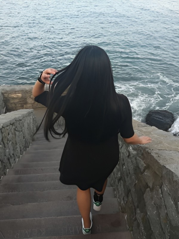 Юстина привлекательная девушка из Воронежа цена от 4000 руб