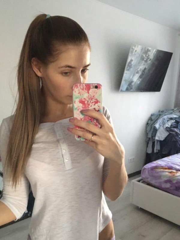 Света привлекательная девушка из Воронежа цена от 3500 руб