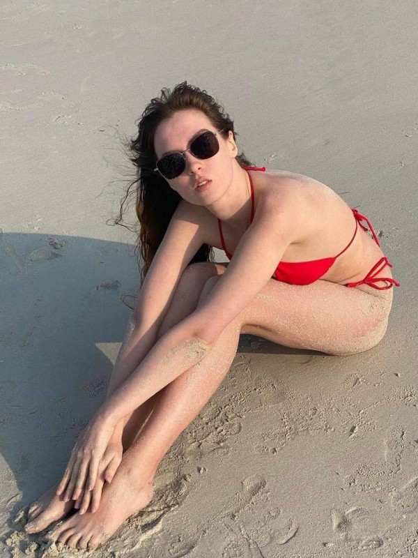 Оля привлекательная девушка из Воронежа цена от 7000 руб